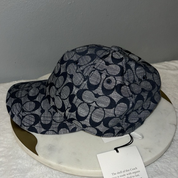 COACH DENIM CAP - Picture 3 of 4